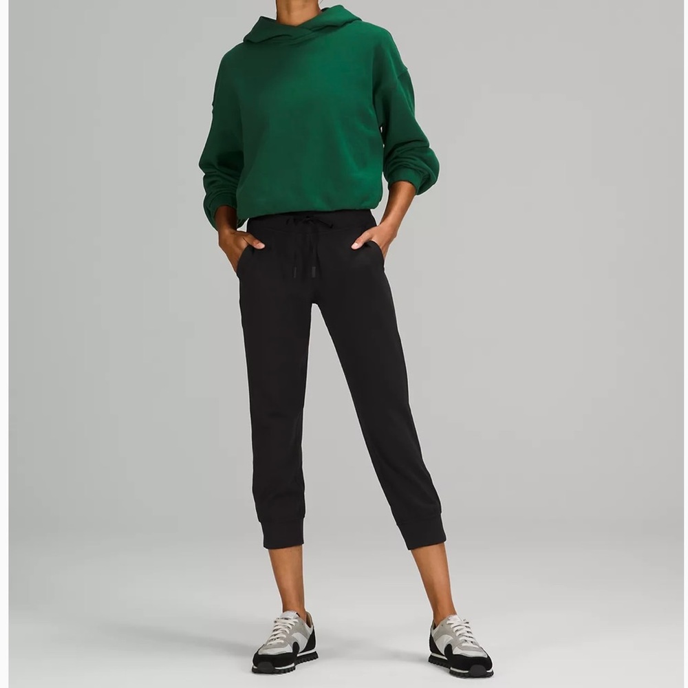 NWT Lululemon Ready to Rulu High Rise Crop Jogger